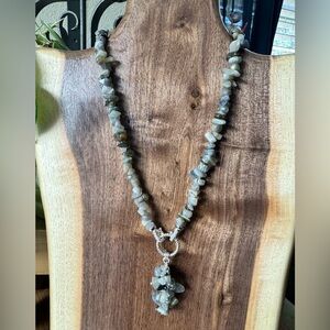 Labradorite Natural Stone Chip Necklace with Pendant